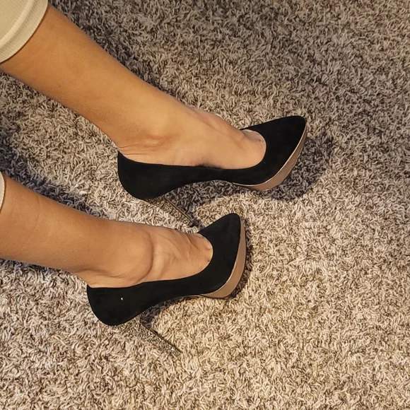 Hill - Picture 5 of 5